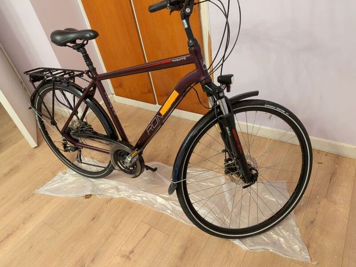 Romet Wagant 6 Trekking (Hybrid) Bike, Excellent Condition, Accessories Included