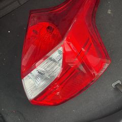Ford focus 131 back right tail light