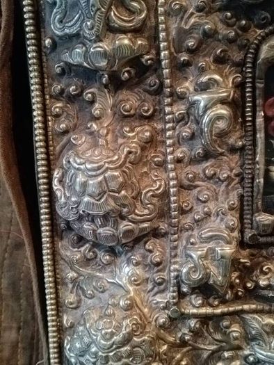 Large Silver Early 19th Century Gua with A Tsatsa of Green Tara