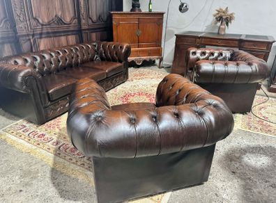 3+1+1 brown chesterfield