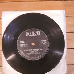 Bucks Fizz If You Cant Stand The Heat 7 inch Single 1982 RCA Irish Pressing