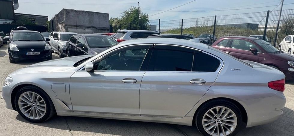 2018 Bmw 5-series Plug in Hybrid