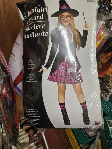 adult Halloween costumes