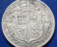 1918 United Kingdom Half Crown - George V 1st type silver coin