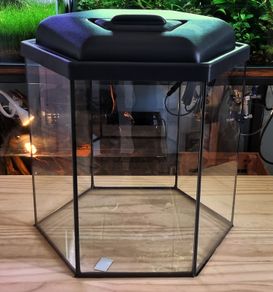 Hexagonal Aquarium 52 Litres