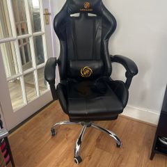 Luckracer Gaming Chair