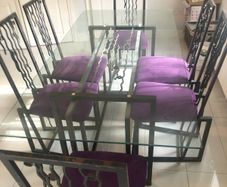 Kitchen table and 6 chairs