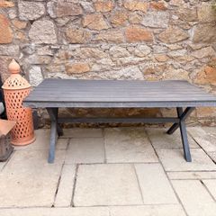 outdoor table