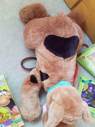 Scooby Doo - Huge Dog and Games set