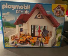 playmobil school house