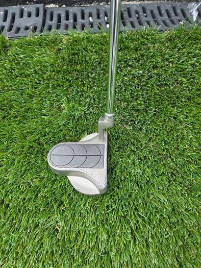 golf putter