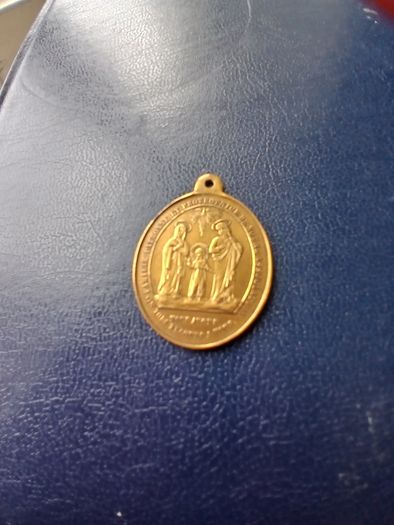 Quality Holy Family Protectric Catholic Medal