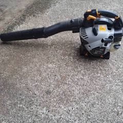leaf blower