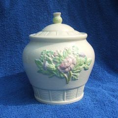 BELLEEK 'THISTLE' COOKIE JAR (7th Mark) - a lovely parian ware jar complete with lid (c.1980's)