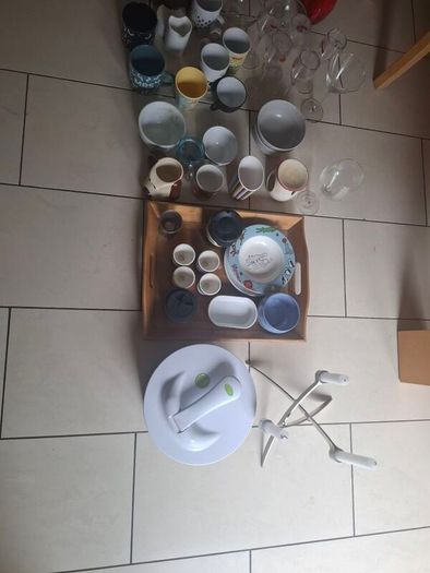selection of bakeware, glasses, crockery