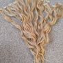 BNIP Blond Wavy Clip In Hair 7pce Extensions Image 3