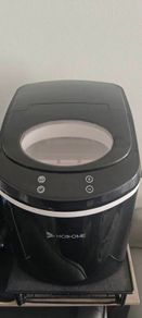 Ice maker