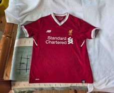 Liverpool Football Club Home Jersey 2017 to 2018 Childrens Large New Balance