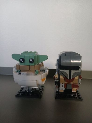 LEGO 75317 BrickHeadz Star Wars The Mandalorian & The Child Retired Set