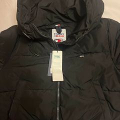 Tommy Hilfiger clothes