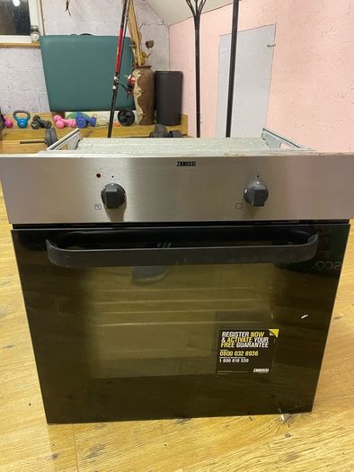 Zanussi oven