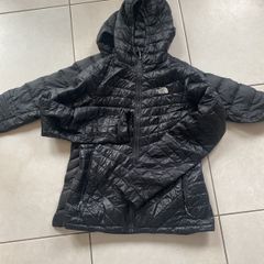 2 x The North Face jackets size M 12UK