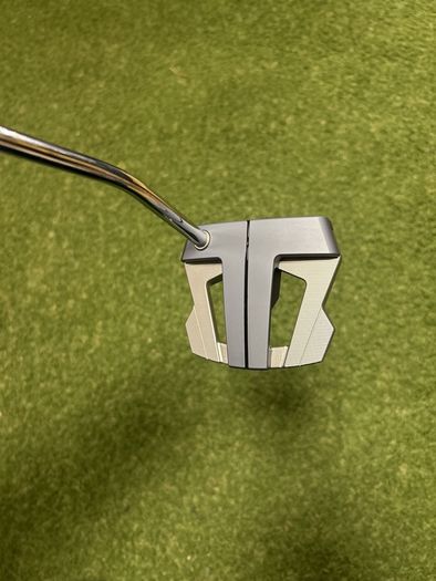 Scotty Cameron 12 putter