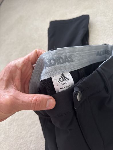 ADIDAS showerproof golf trousers 32/32