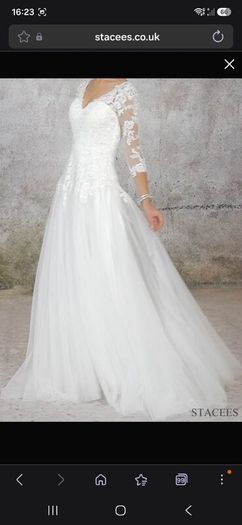 Wedding dress