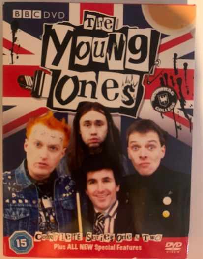 The Young Ones (Complete Series 1+2 Boxset)  [DVD TV Boxsets]