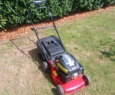 Mountfield RM45 Self Drive Lawnmower