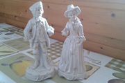 2 Lovely Figurines.