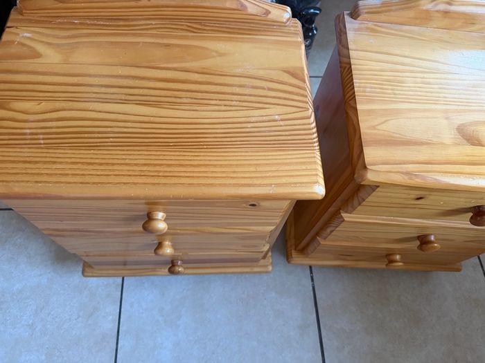 bedside lockers