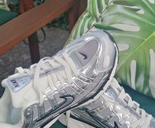 Nike runners  never worn size uk 5.5