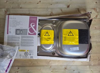 1.5 Sink & Drainer