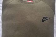 Nike Tech fleece sweatshirt