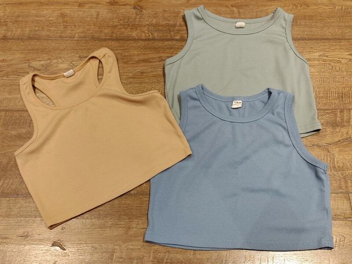 Girls Tank Tops bundle. Age 10-12