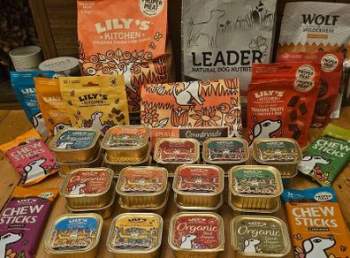 Premium Dog Food and Treats Mega Bundle: Lilys Kitchen and Red Mills Worth 172 euro.