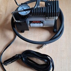 Portable air compressor