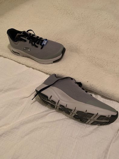 mens trainers