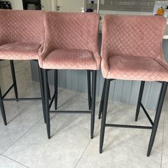 high stools X 3