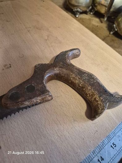 Vintage Loxley Sheffield 15 inch Saw  Original Handle