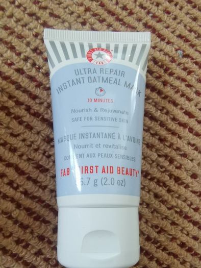 Brand New Fab& First Aid Beauty Ultra Repair Instant Oatmeal Mask 56.7g