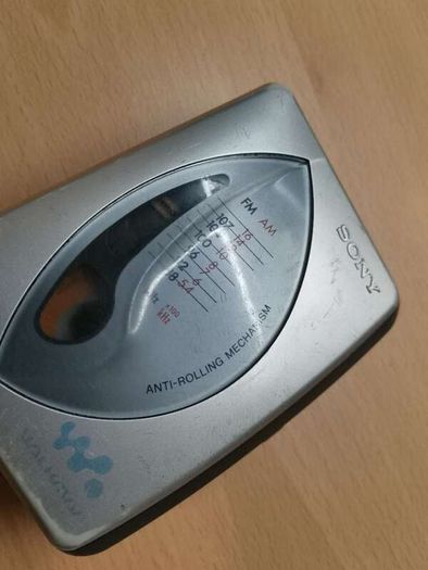 SONY WM-FX193 Walkman Cassette Player