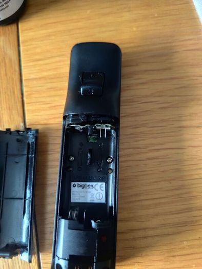 Wii budget controller creamy or black