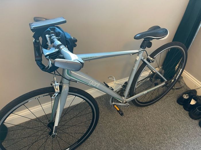 Giant Road Bike