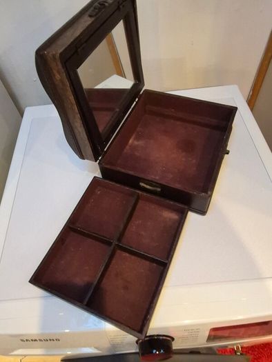 Vintage Wooden Jewellery Box