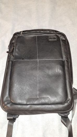 Laptop backpack