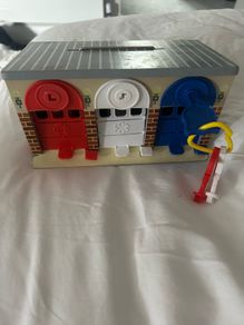 melissa and Doug Keys & Cars Rescue Garage