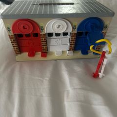 melissa and Doug Keys & Cars Rescue Garage